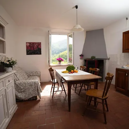Val Di Lima House * Cocciglia