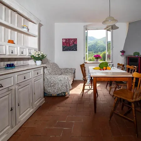 Val Di Lima House *