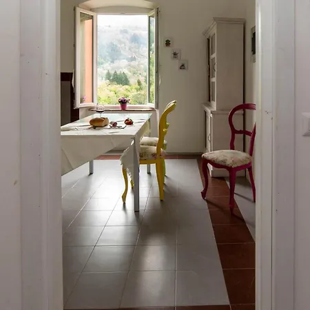 Val Di Lima House * Cocciglia